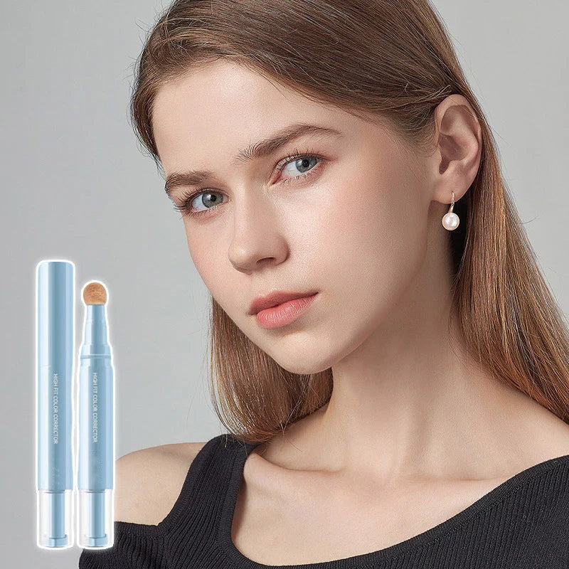 Stylo-correcteur liquide hydratant multi-usage
