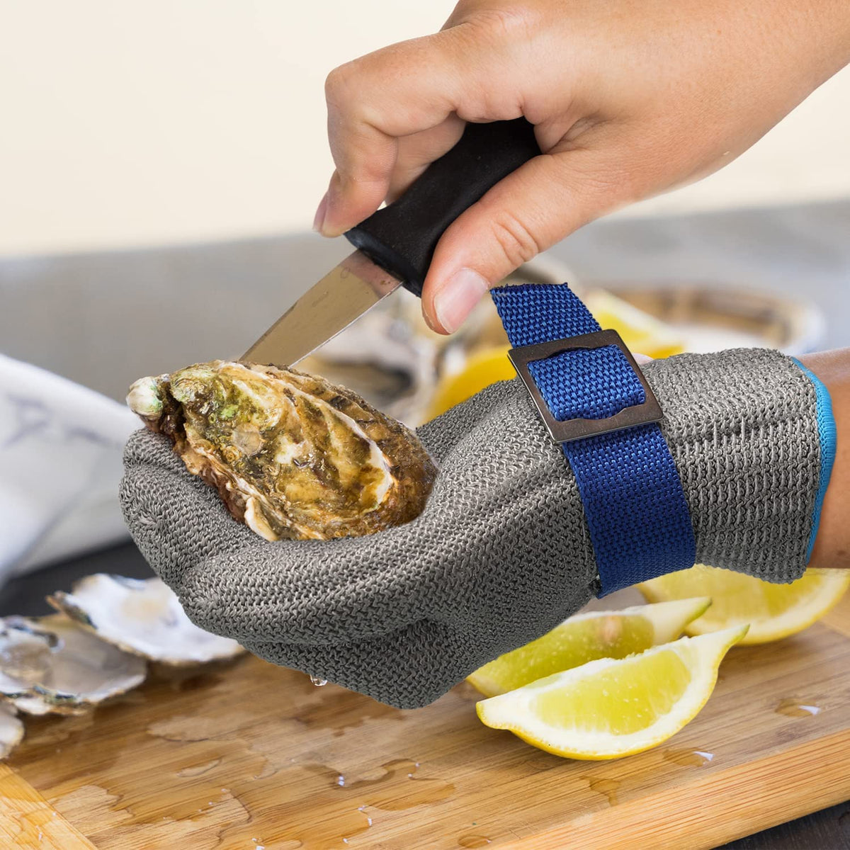 MAINTENANT ! Gant en maille d'acier inoxydable – Niveau de coupe A9 le plus élevé – Parfait pour les bouchers et les chefs – Fini les accidents de couteau !