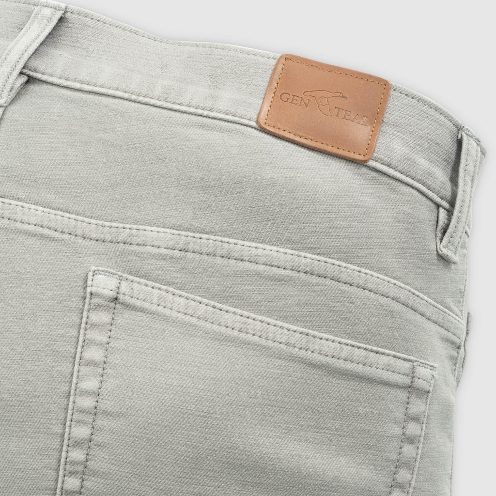 Pantalon gris à cinq poches
