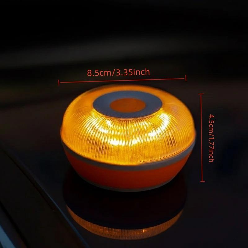Bande lumineuse stroboscopique V16 avec un puissant aimant à la base de la batterie