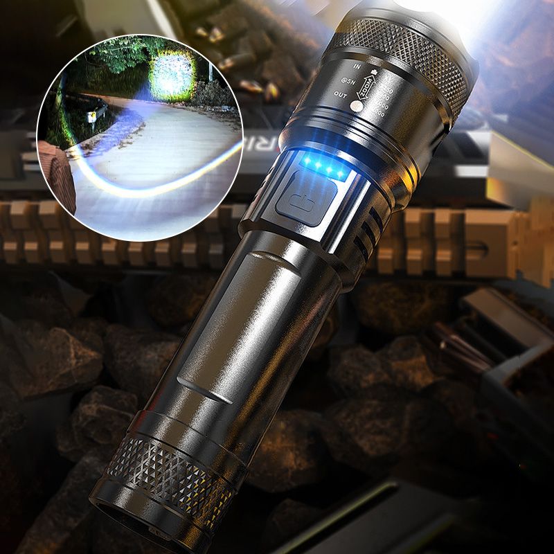 Lampe torche ultra-puissante avec zoom