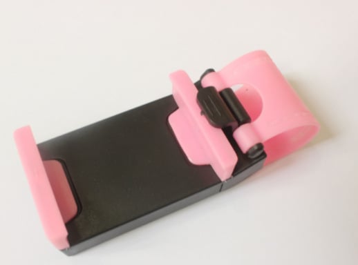 Support de téléphone pour volant