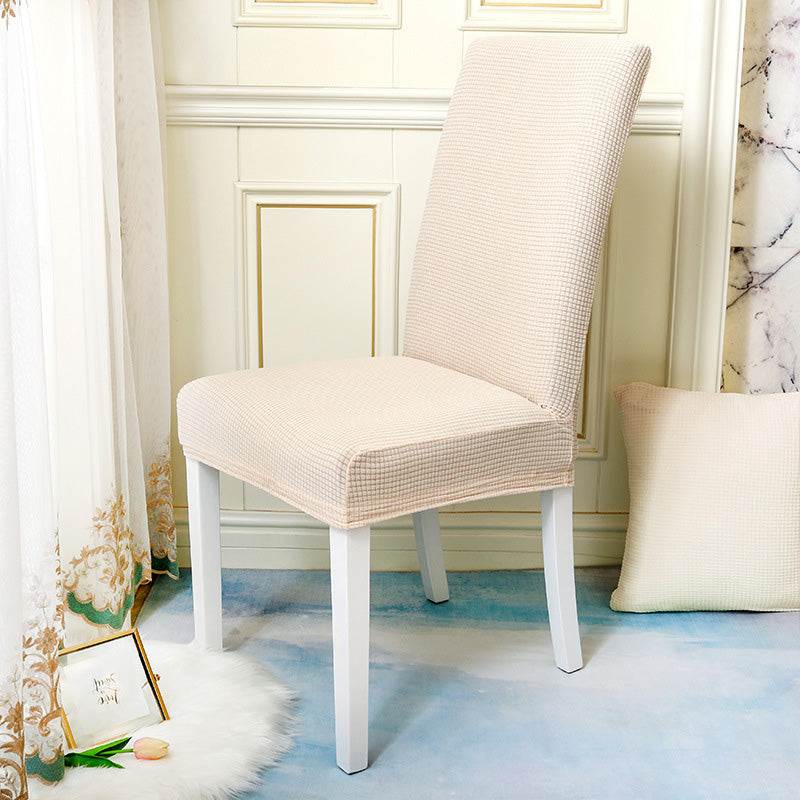 Rafraîchissez n'importe quelle chaise instantanément ! Housse monopièce extensible antidérapante