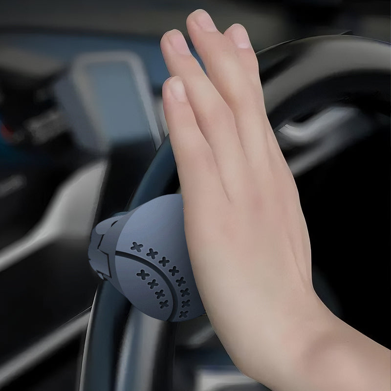 Spinner knob for effortless steering