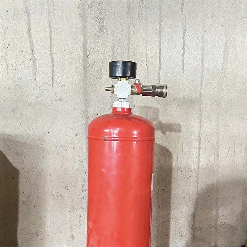 Adaptateur pour valve de réservoir d'air