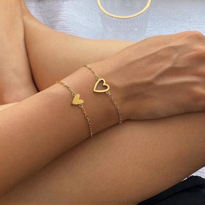 Ensemble de bracelets à breloques cœur assortis
