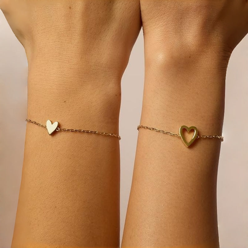 Ensemble de bracelets à breloques cœur assortis