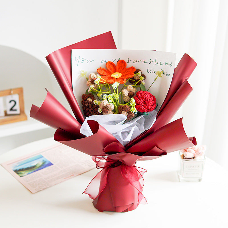Bouquet de fleurs délicates faites main au crochet pour la Fête des Mères