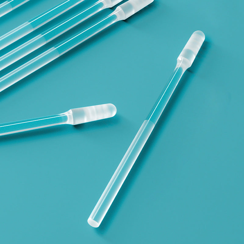 Coton-tiges adhésifs réutilisables pour le retrait du cérumen