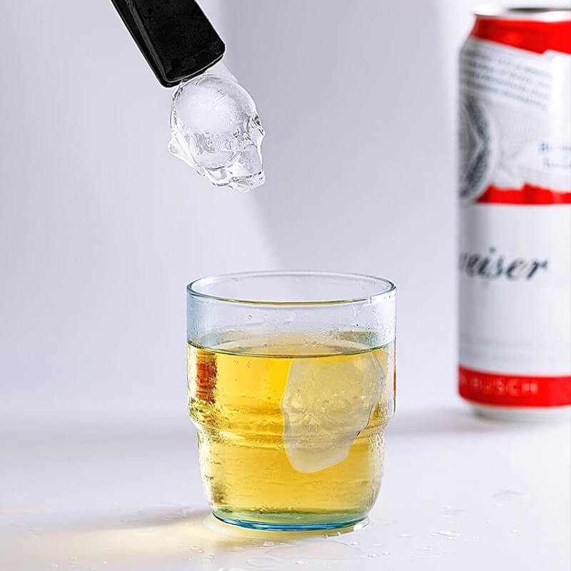 Bac à glaçons en silicone tête de mort 2026 - Crâne géant à fonte lente pour whisky, cocktails et plus encore.