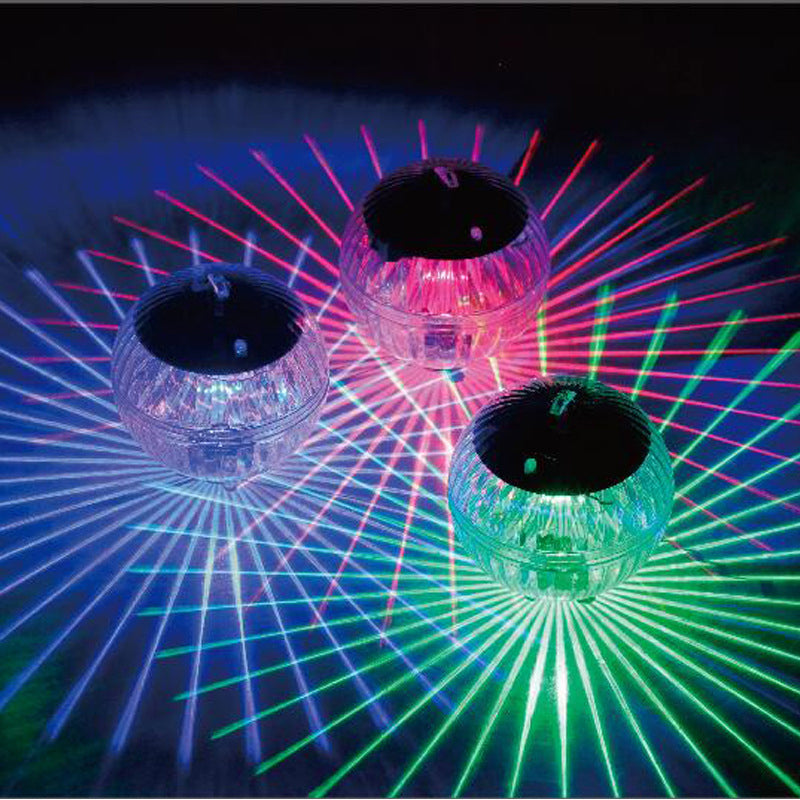 Nouvelles lampes flottantes solaires pour piscine très prisées