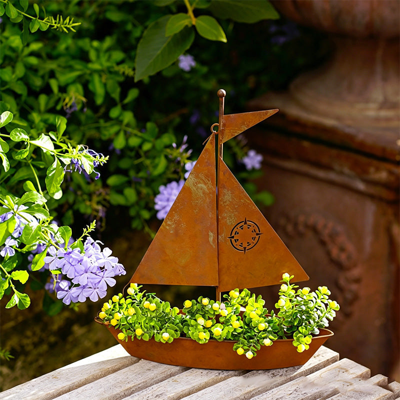 MAINTENANT ! Jardinière métallique bateau à voile rustique – Fabriquée à la main, résistante aux intempéries et parfaite pour les plantes grasses, les herbes ou les fleurs – charmante décoration de jardin ou d'étagère