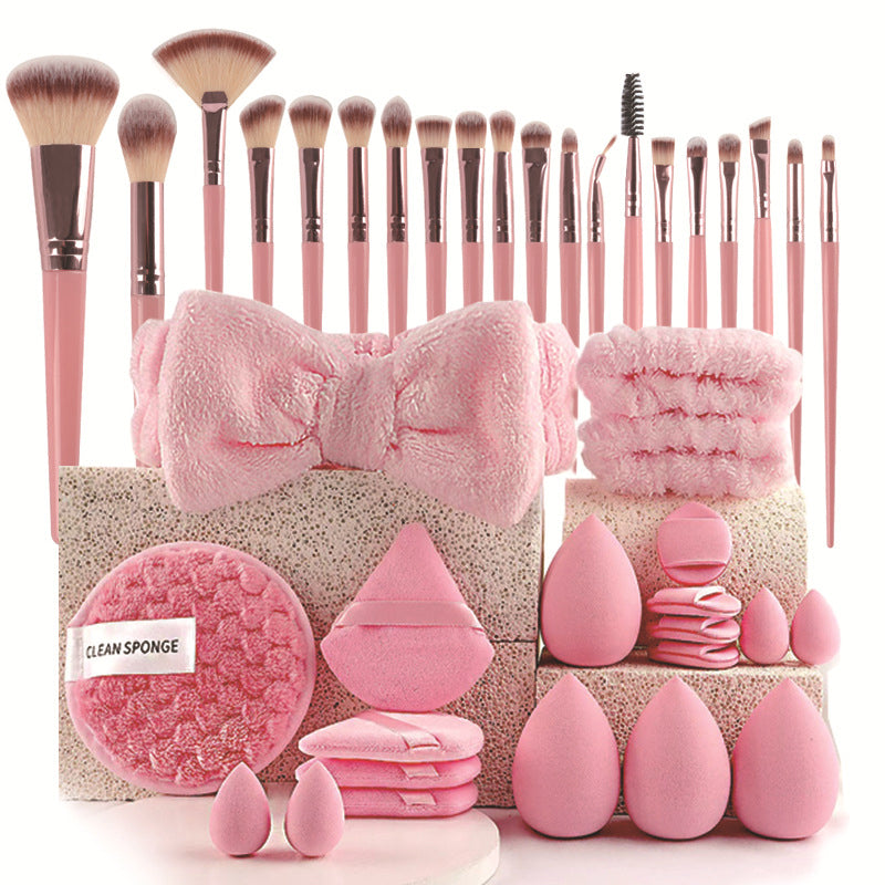 Ensemble complet de pinceaux et éponges de maquillage
