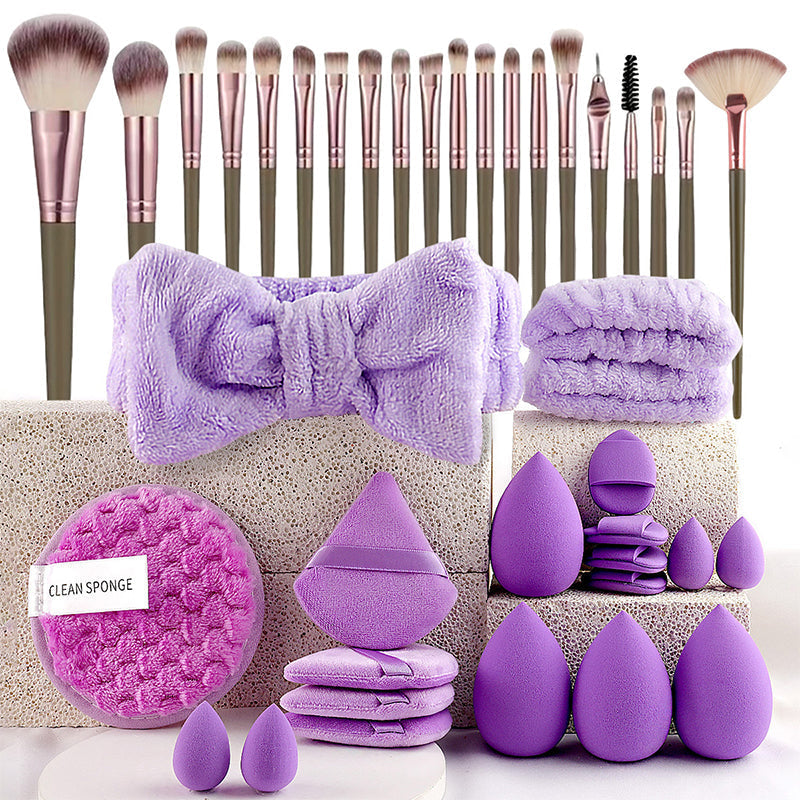 Ensemble complet de pinceaux et éponges de maquillage
