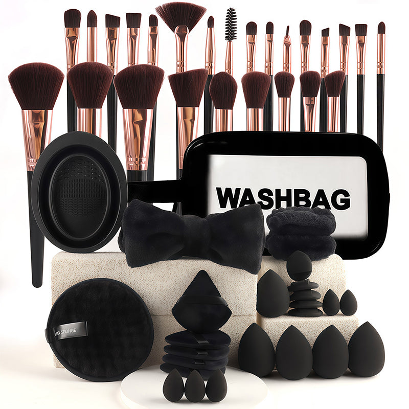 Ensemble complet de pinceaux et éponges de maquillage