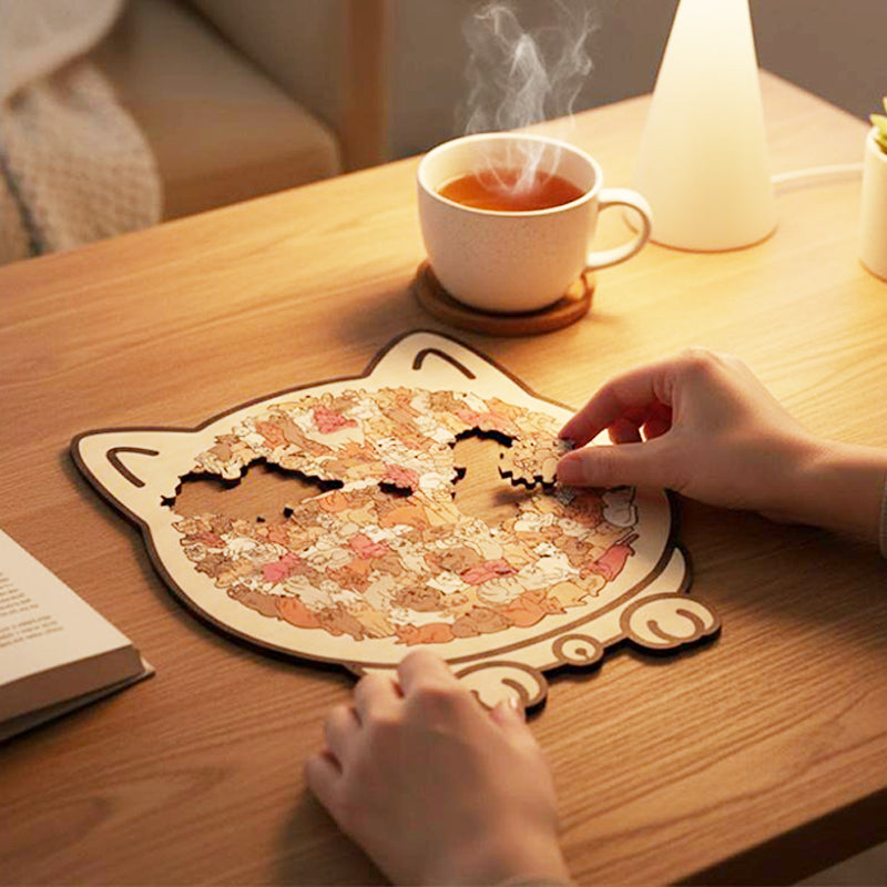Adorable puzzle en bois en forme de chat
