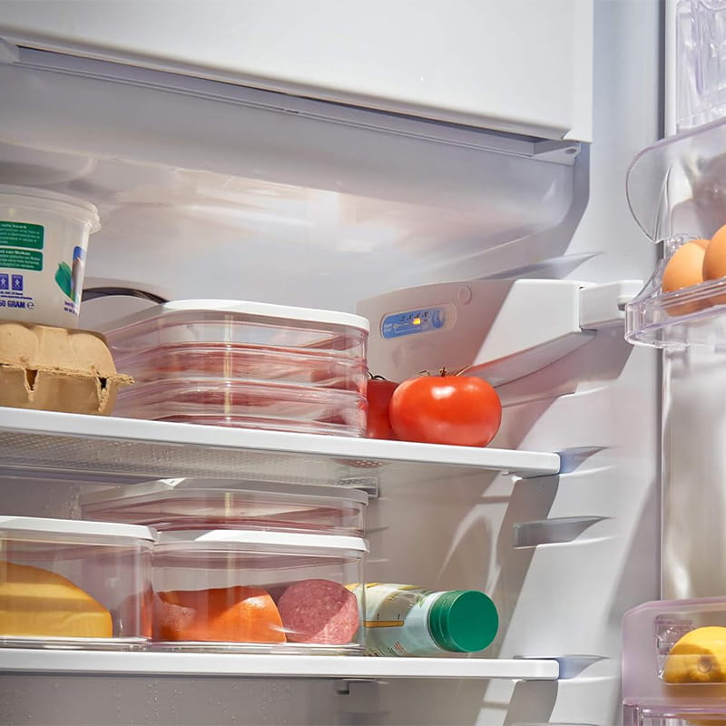Boîte de Rangement Réfrigérateur Transparente avec Couvercle – Visibilité Optimale, Conception Empilable et 3 Tailles Disponibles – Organisez Votre Frigo Sans Effort